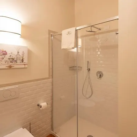 Il Palazzo - Agriturismo, Winery مزرعة للإقامة أريتسو