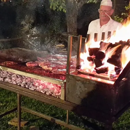 Il Palazzo - Agriturismo, Winery مزرعة للإقامة