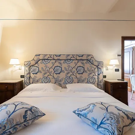 مزرعة للإقامة Il Palazzo - Agriturismo, Winery *